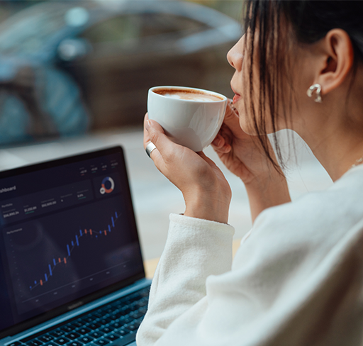 young-woman-managing-investment
